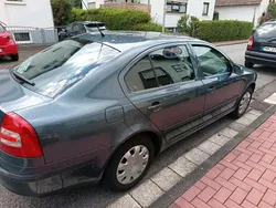 Grau Gebraucht 2006 Skoda Octavia Limousine | 2.600 € (Fairer Preis)
