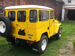 Gelb Gebraucht 1982 Toyota Land Cruiser SUV | 32.000 €