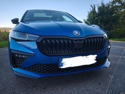 Blau Gebraucht 2024 Skoda Scala Monte Carlo Kleinwagen | 21.500 € (Fairer Preis)