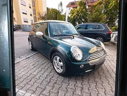 Grün Gebraucht 2005 Mini Cooper Kleinwagen | 2.400 € (Teuer)