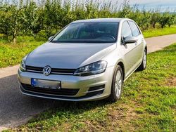 Silber Gebraucht 2016 VW Golf VII Comfortline Limousine | 12.500 € (Fairer Preis)