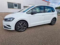 Weiß Gebraucht 2020 VW Golf Sportsvan IQ Drive Van / Kleinbus | 8.300 €