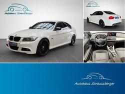Weiß Gebraucht 2011 BMW 320 M Sport Limousine | 8.890 € (Fairer Preis)