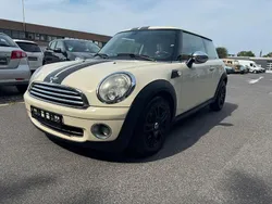 Weiß Gebraucht 2010 Mini ONE Kleinwagen | 4.590 € (Fairer Preis)