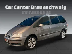 Braun Gebraucht 2007 VW Sharan Freestyle Van / Kleinbus | 7.999 € (Teuer)