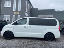 Weiß Gebraucht 2009 Hyundai H-1 Van / Kleinbus | 7.490 € (Superpreis)