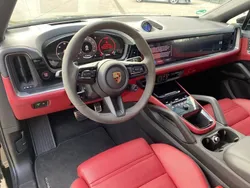 Schwarz Gebraucht 2024 Porsche Cayenne S SUV | 134.790 € (Teuer)
