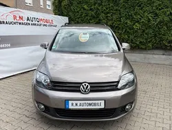 Braun Gebraucht 2010 VW Golf Plus Cross Team Van / Kleinbus | 7.900 € (Etwas zu teuer)