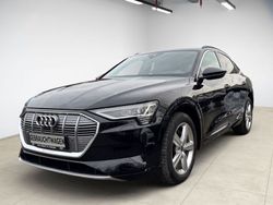 Brillantschwarz Gebraucht 2021 Audi e-tron Sportback Advanced SUV | 30.960 € (Superpreis)
