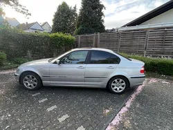 Silber Gebraucht 2002 BMW 318 Basis Limousine | 3.000 € (Fairer Preis)