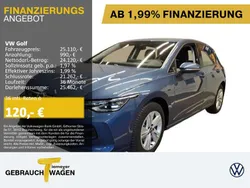 Blau Gebraucht 2024 VW Golf VIII Life Limousine | 25.110 € (Fairer Preis)