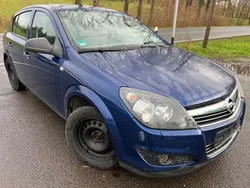 Blau Gebraucht 2009 Opel Astra Selection Limousine | 1.499 € (Guter Preis)