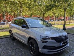 Grau Gebraucht 2020 Skoda Karoq SportLine SUV | 21.000 € (Fairer Preis)