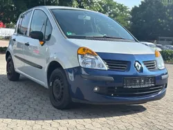 Grau Gebraucht 2006 Renault Modus Authentique Van / Kleinbus | 1.750 € (Guter Preis)