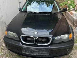Schwarz Gebraucht 2005 BMW 318 Kleinwagen | 950 €