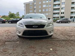 Grau Gebraucht 2009 Ford Mondeo Trend Limousine | 2.250 € (Fairer Preis)