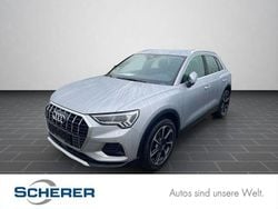 Florettsilber metallic (metallic) Gebraucht 2022 Audi Q3 Ambiente SUV | 28.900 € (Superpreis)