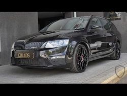 Schwarz Gebraucht 2017 Skoda Octavia RS Kombi | 17.450 € (Fairer Preis)