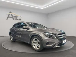 Grau Gebraucht 2015 Mercedes GLA200 Urban SUV | 14.999 € (Guter Preis)