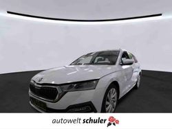 Moonweiß perleffekt Gebraucht 2023 Skoda Octavia Style Kombi | 25.950 € (Etwas zu teuer)