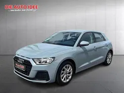 Grau Gebraucht 2024 Audi A1 Advanced Kleinwagen | 24.477 € (Guter Preis)