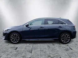 Andere farbe Neu 2025 Kia Ceed GT-Line Limousine | 27.490 € (Fairer Preis)