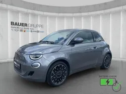Mineral grau) (grau Gebraucht 2023 Fiat 500e Kleinwagen | 22.880 € (Fairer Preis)