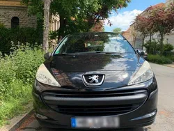 Schwarz Gebraucht 2009 Peugeot 207 Limousine | 2.300 € (Guter Preis)