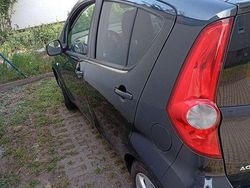Schwarz Gebraucht 2006 Opel Agila Kleinwagen | 1.800 € (Etwas zu teuer)