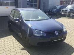 Shadowblue metallic Gebraucht 2004 VW Golf IV Trendline Kleinwagen | 1.800 € (Fairer Preis)