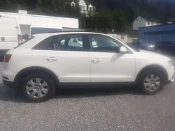 Cortinaweiss Gebraucht 2016 Audi Q3 Basis SUV | 16.500 € (Guter Preis)