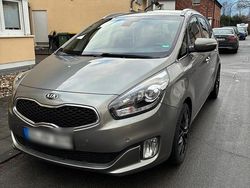 Grau Gebraucht 2016 Kia Carens DREAM-TEAM Edition Van / Kleinbus | 7.950 € (Fairer Preis)
