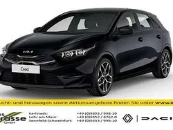 Zilinaschwarz metallic Neu 2024 Kia Ceed Kleinwagen | 29.600 €