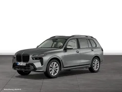 Grau Gebraucht 2024 BMW X7 SUV | 113.386 € (Etwas zu teuer)