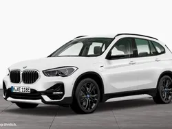 Weiß Gebraucht 2022 BMW X1 Sport Line SUV | 27.490 € (Fairer Preis)
