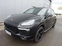 Schwarz Gebraucht 2017 Porsche Cayenne Platinum Edition SUV | 45.000 € (Teuer)