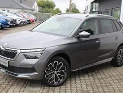 Grau Gebraucht 2022 Skoda Kamiq Style SUV | 24.490 € (Fairer Preis)