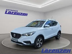 Weiß Gebraucht 2021 MG ZS Luxury Limousine | 18.490 € (Etwas zu teuer)