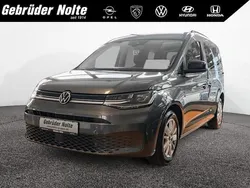 Grau / Gebraucht 2022 VW Caddy Life Van / Kleinbus | 25.950 € (Guter Preis)