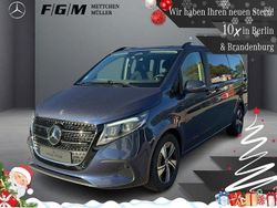 Sodalithblau Gebraucht 2025 Mercedes V250 Style Van / Kleinbus | 67.470 € (Superpreis)
