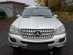 Schwarz Gebraucht 2007 Mercedes ML320 SUV | 4.950 € (Fairer Preis)