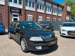 Schwarz Gebraucht 2009 Skoda Octavia Ambiente Kombi | 2.950 € (Guter Preis)