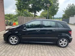 Schwarz Gebraucht 2008 Mercedes B200 Van / Kleinbus | 3.000 € (Etwas zu teuer)