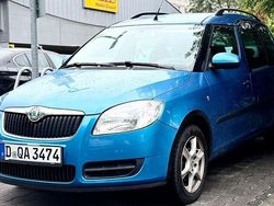 Blau Gebraucht 2006 Skoda Roomster Style Van / Kleinbus | 3.100 € (Etwas zu teuer)