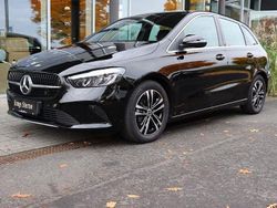 Unilack nachtschwarz Gebraucht 2024 Mercedes B180 Progressive Van / Kleinbus | 29.900 € (Superpreis)