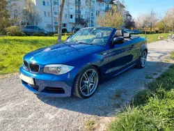 Blau Gebraucht 2012 BMW 135 Cabriolet Sport Line Cabrio | 21.400 €