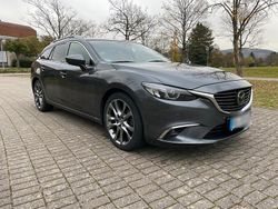 Grau Gebraucht 2016 Mazda 6 Sports-Line Kombi | 12.950 € (Etwas zu teuer)