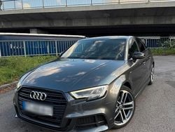 Grau Gebraucht 2020 Audi A3 S-Line Limousine | 25.000 € (Fairer Preis)