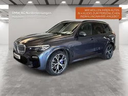 Grau Gebraucht 2021 BMW X5 M Sport SUV | 58.907 € (Fairer Preis)