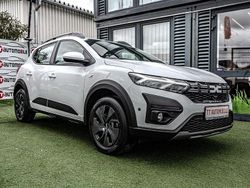 Weiß Gebraucht 2024 Dacia Sandero Stepway Kleinwagen | 16.499 € (Fairer Preis)